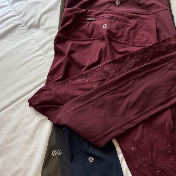 5 Lululemon Legging size 4 - Picture 3 of 4